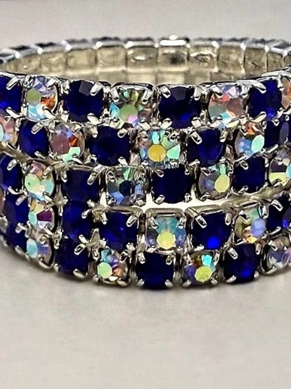 Set of 5 Blue & Silver Stretch Rings-brand new Adina Eden with box